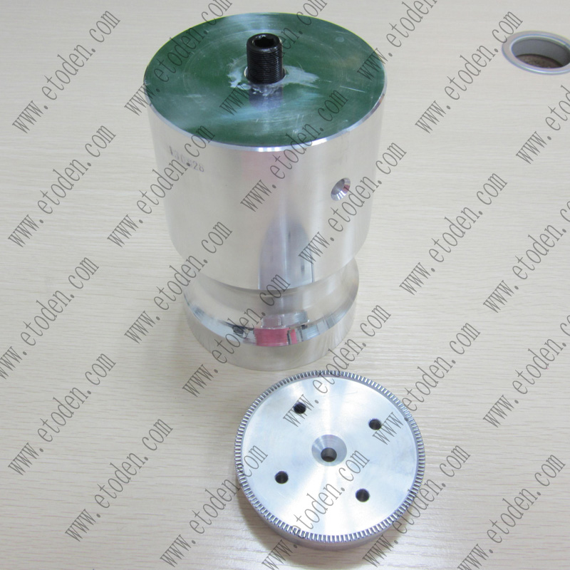 超聲波圓筒焊底模.jpg 超聲波圓筒焊底模.jpg