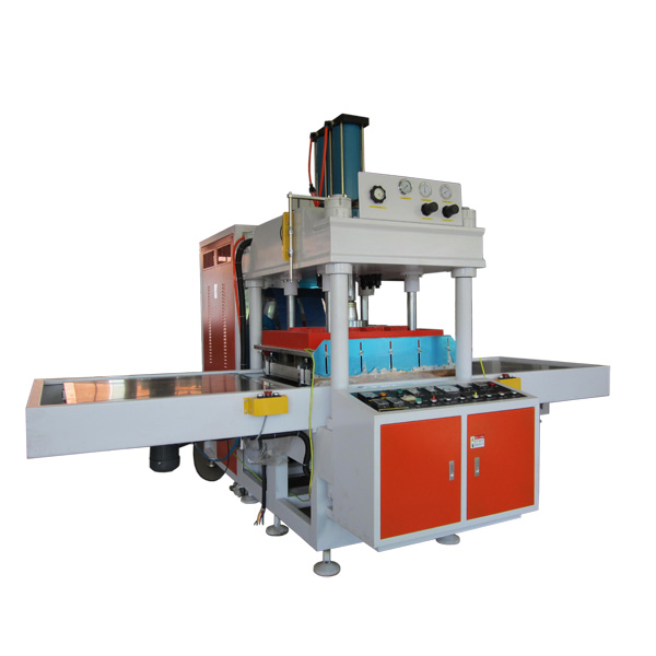 半自動(dòng)軟線膠盒壓痕模切機(jī)--AT-18 半自動(dòng)軟線膠盒壓痕模切機(jī)--AT-18